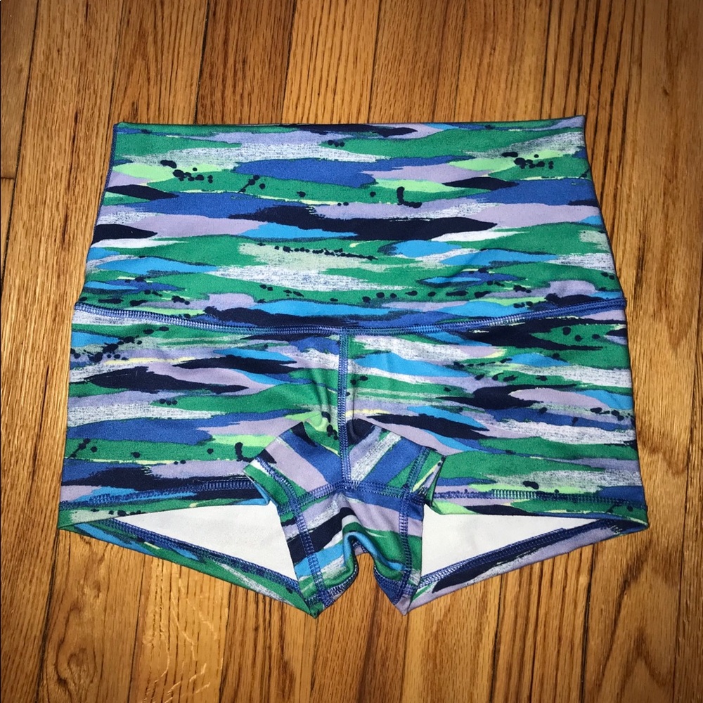 Lululemon boogie shorts